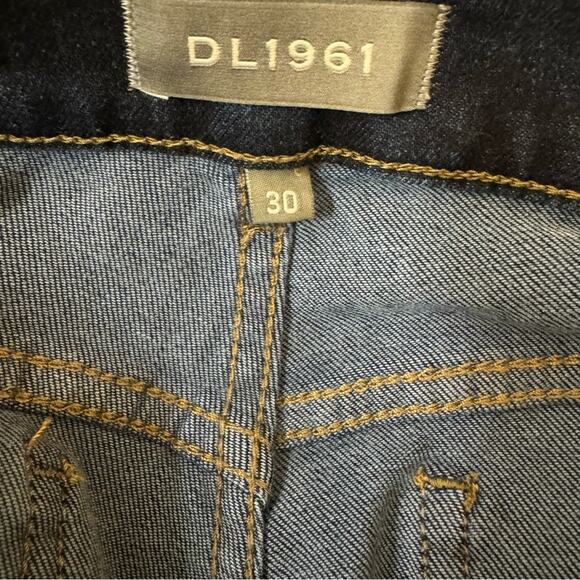 DL1961 Amanda Low Rise Skinny Jeans Dark Blue Women’s Size 30 - Picture 5 of 9